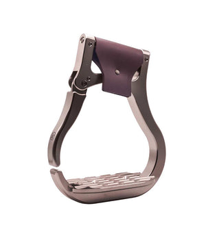 Innova Riding Wild Angled Western/Trail Stirrups.