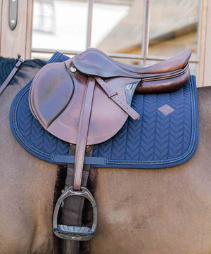 Kentucky Horsewear Metal Chain Jumping Saddle Pad.