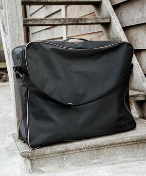 Kentucky Horsewear Saddle Pad Bag.