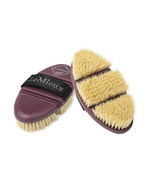 LeMieux Flexi Scrubbing Brush.