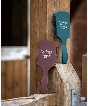 LeMieux Heritage Tangle Tidy Grooming Brush.