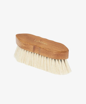 LeMieux Artisan Soft Finishing Brush.
