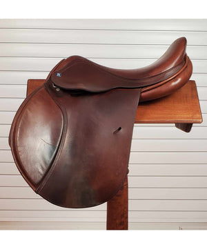 Used Barnsby Aurora 16.5'' Jump saddle| Used Jumping Saddles|Brand: Barnsby