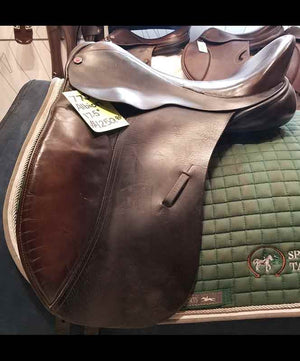 Used Albion Dressage Saddle 17.5