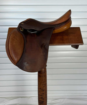 Used Union Hill Master 15'' Jump saddle| Used Jumping Saddles|Brand: Union Hill