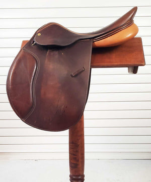 Used Collegiate Close Contact 17