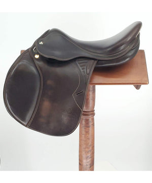 Used Presige Versailles Jump Saddle 17