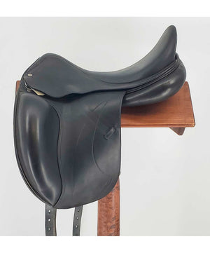 Used Equipe Elegance Dressage 18