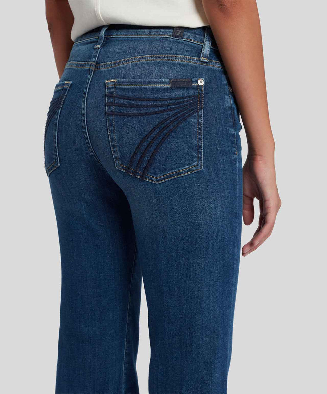 7 for All Mankind Womens Dojo Tailorless Medium Melrose Jeans, back.