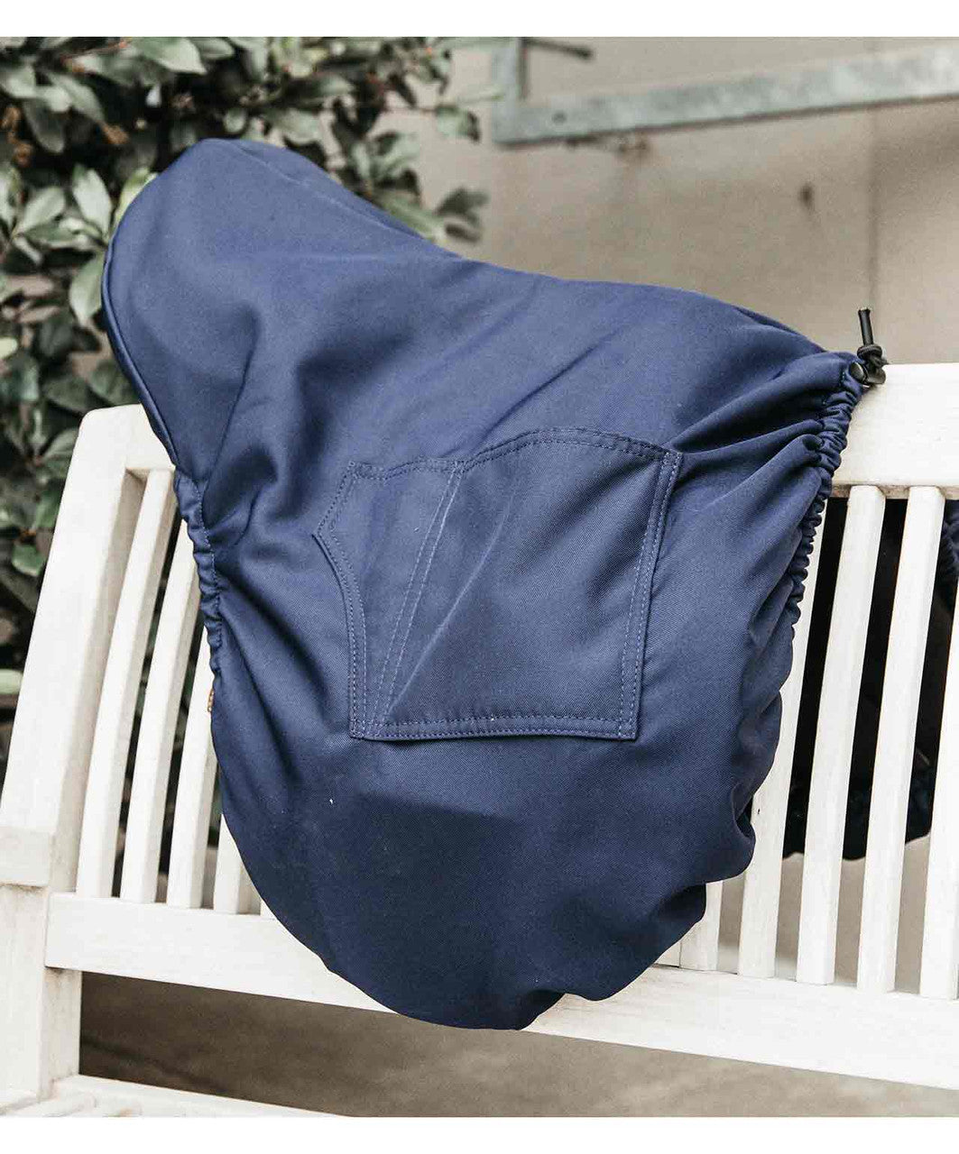 Kentucky Horsewear Saddle Cover.