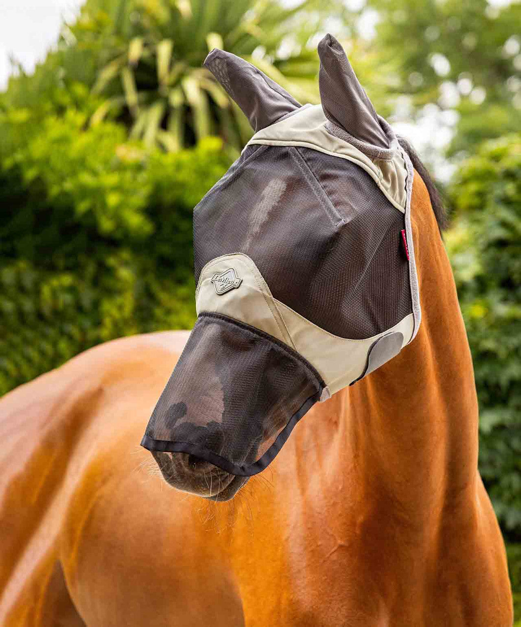 LeMieux Visor-Tek Long Fly Mask.
