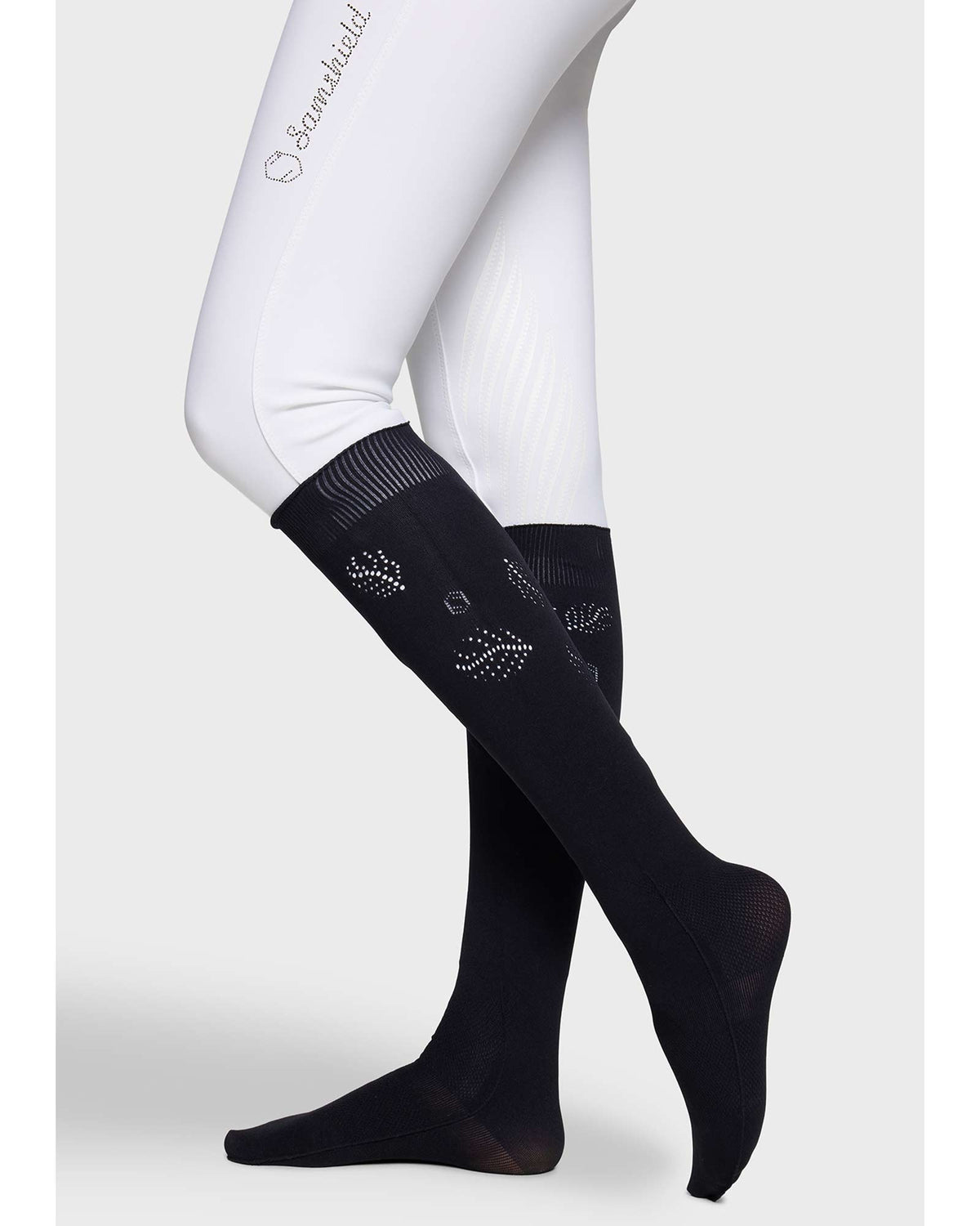 Samshield Balzane Floral Seamless Socks in Black. 