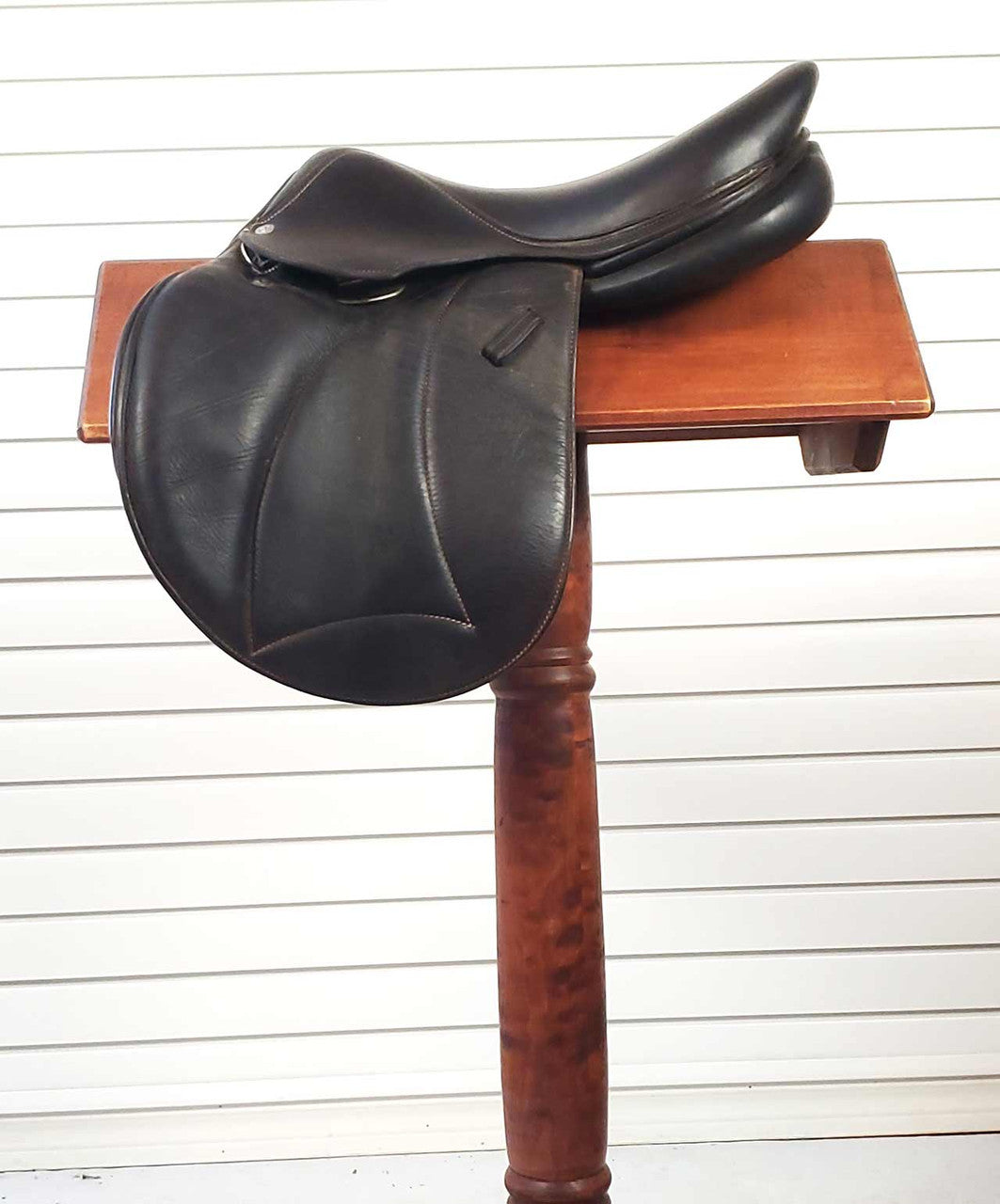 Used Voltaire Welli 16",