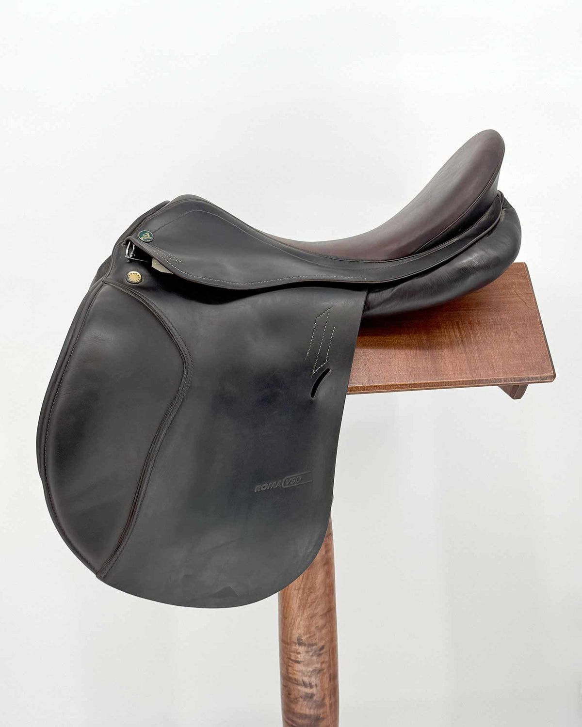 Used Prestige Roma GP 18'' Saddle